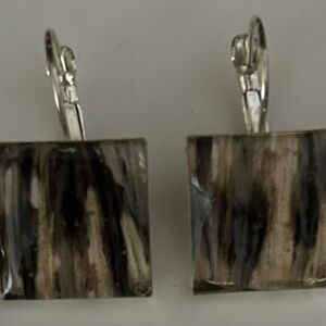 Authentic Lionfish Tail Earrings made by Aruba Artisan. NWT